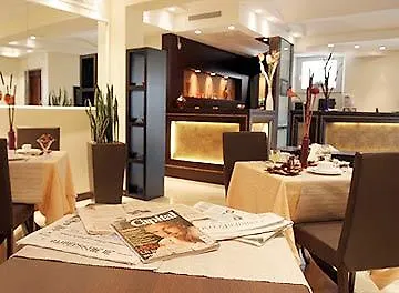Hotel Latinum Roma 4*,